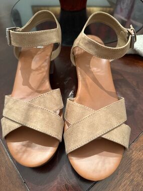 R2 Beige Crisscross Ankle-Strap Sandals